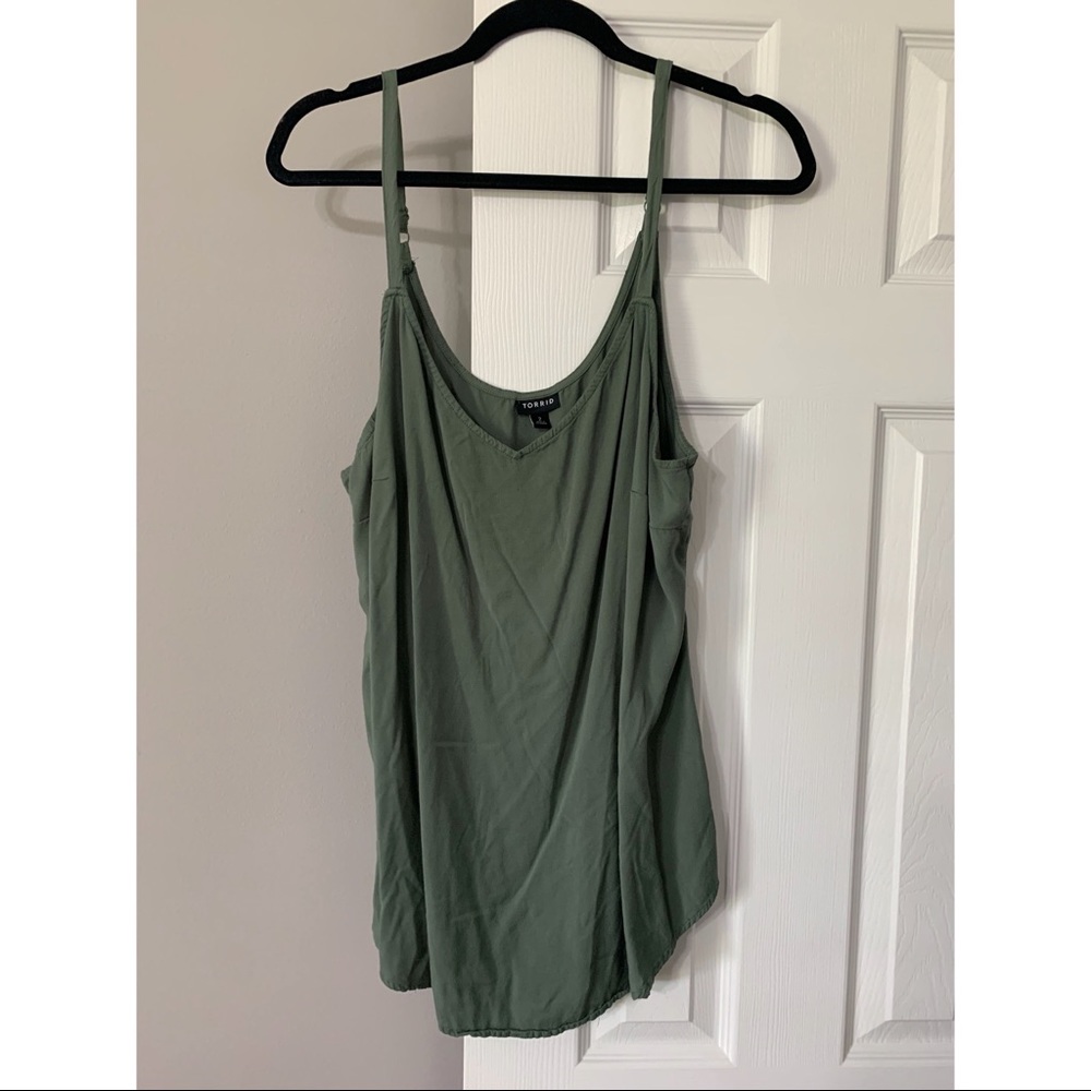 Torrid Ava Light Green Challis Cami 2x